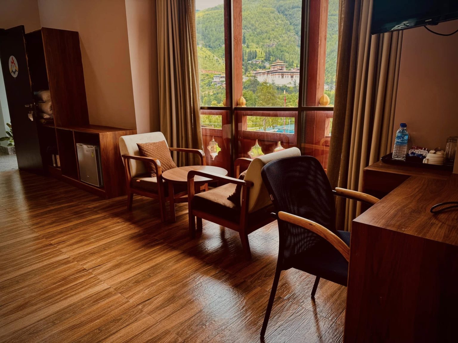 530349117_737946409038748_6797309288132540259_n